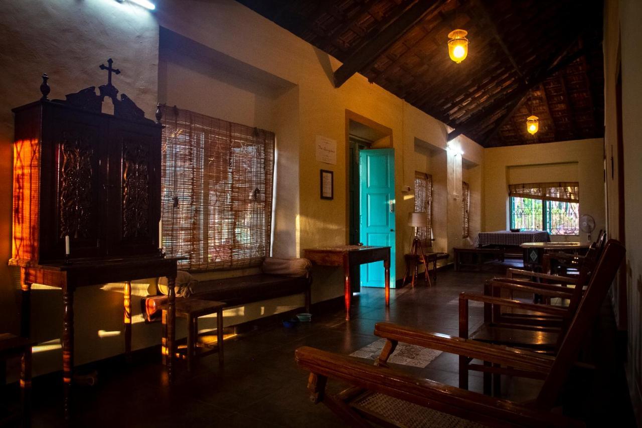 The Bungalow Bogmalo An 1880 Indo Portuguese Heritage Beach Villa South Goa Zimmer foto