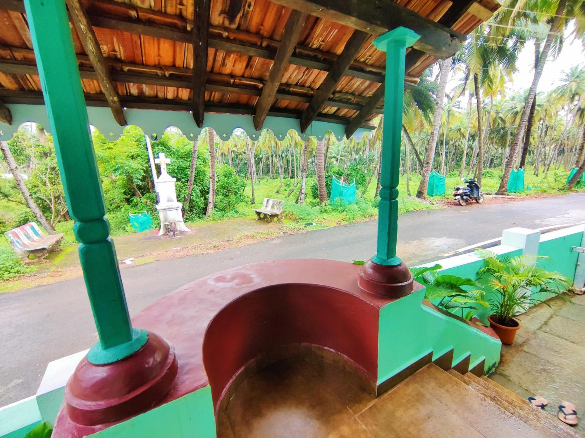 The Bungalow Bogmalo An 1880 Indo Portuguese Heritage Beach Villa South Goa Exterior foto